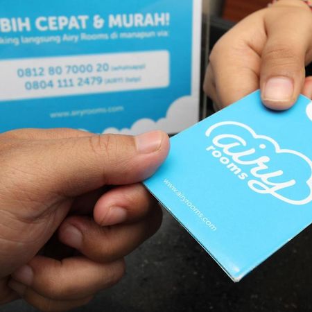 Airy Glodok Pinangsia Raya Jakarta Hotel Buitenkant foto
