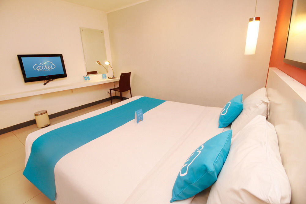 Airy Glodok Pinangsia Raya Jakarta Hotel Buitenkant foto