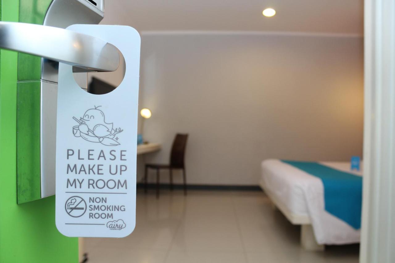 Airy Glodok Pinangsia Raya Jakarta Hotel Buitenkant foto